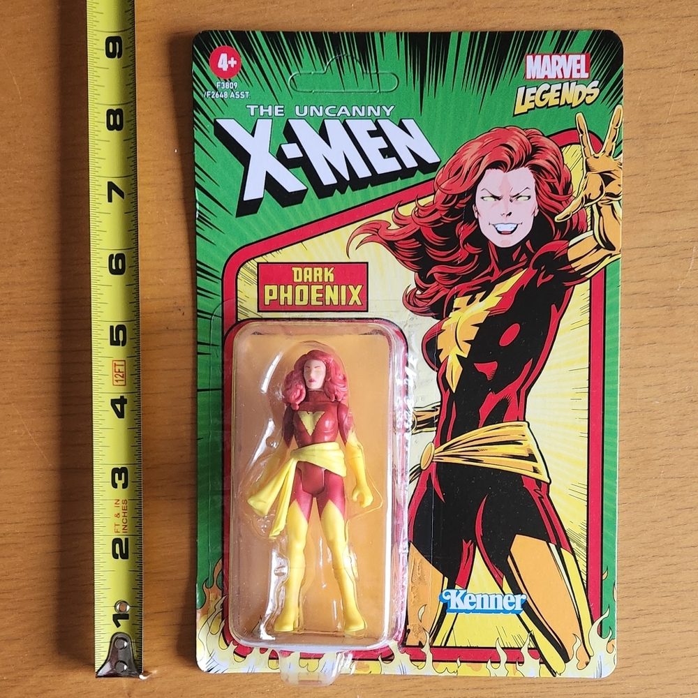 Marvel Legends Dark Phoenix X-Men Action Figure - Picture 4 of 7